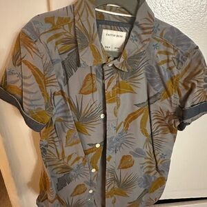 BOYS HAWAIIAN PRINT SHIRT - PRELOVED
